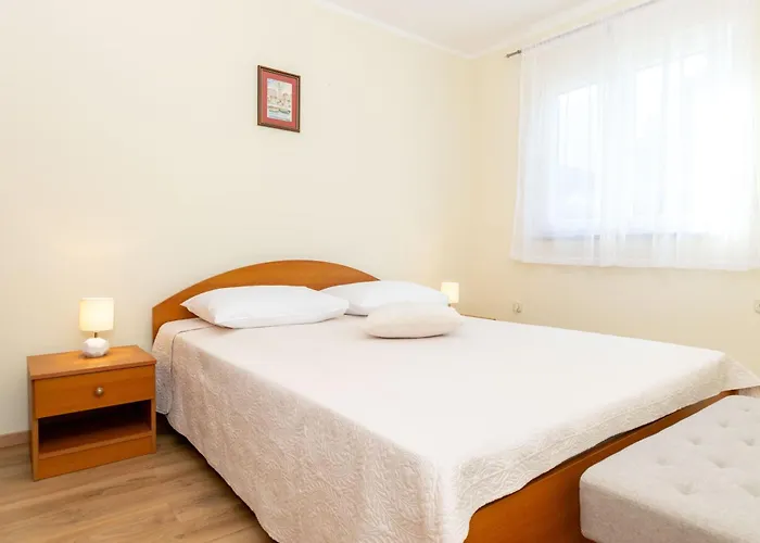 Arija Apartman *